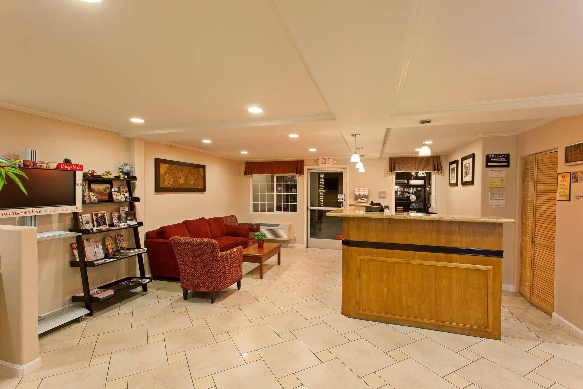 Signature Temecula Exterior photo